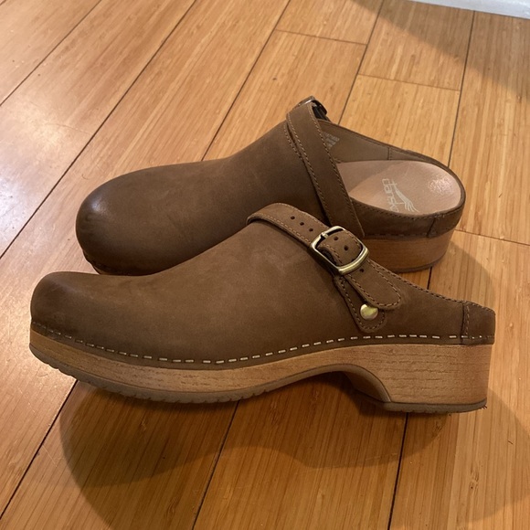 Dansko clogs size 7 burnished leather - Picture 7 of 10